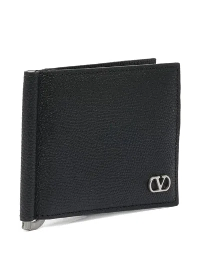 Valentino Garavani  Garavani Vlogo Signature Grainy Calfskin Bi-fold Wallet With Money Clip In Black