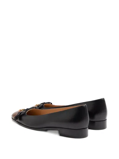 Valentino Garavani Valet Du Roi Leather Ballets In Black