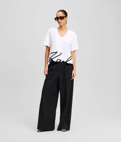 Karl Lagerfeld Signature Hem V-neck T-shirt In White