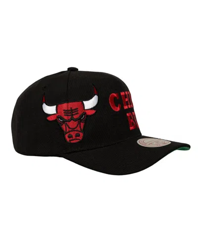 Mitchell & Ness Men'sâ Black Chicago Bulls Busted Logo Wordmark Wrap-around Pro Pinch Adjustable Hat In Black