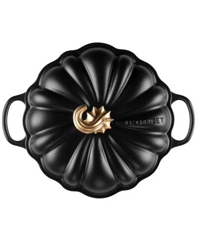 Le Creuset Enameled Cast Iron Signature 4 Qt. Pumpkin Dutch Oven With Lid In Black