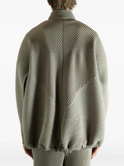 Issey Miyake Pleated Shirt Jacket In Gray