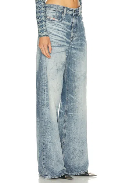 Diesel '1971 D-sent' Jeans In Blue