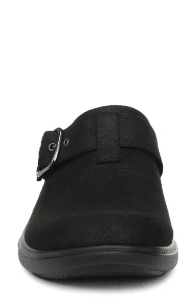 Lifestride Women's Balance Washable Round Toe Clogs In Black