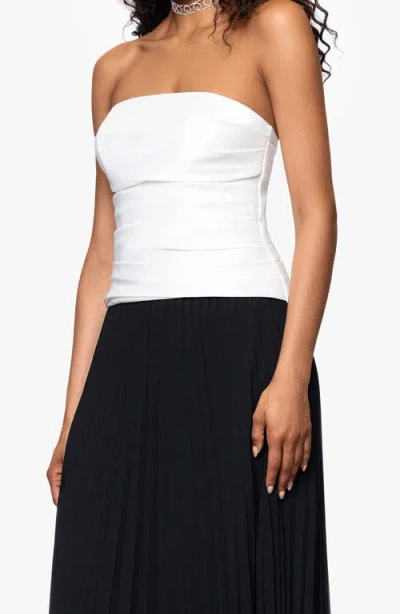 Betsy & Adam Strapless A-line Dress In White