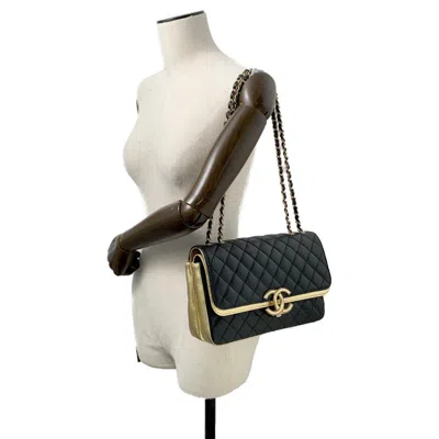 Pre-owned Chanel Black Gold Leather Shoulder Bag ()