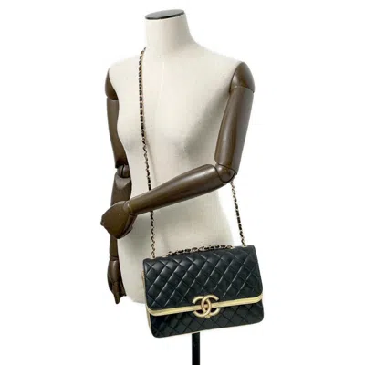 Pre-owned Chanel Black Gold Leather Shoulder Bag ()