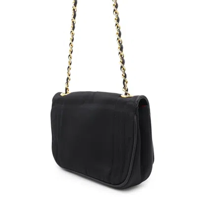 Pre-owned Chanel Black Nylon Leather Shoulder Bag ()