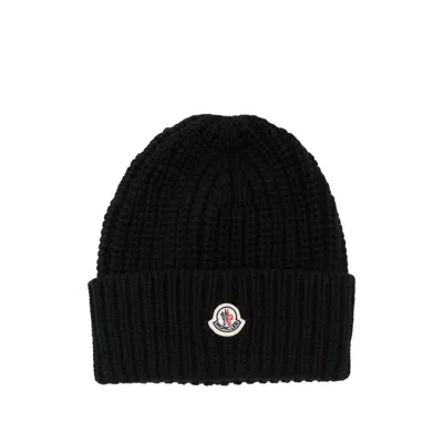 Moncler Women Beanie Wool And Cashmere Hat In Black