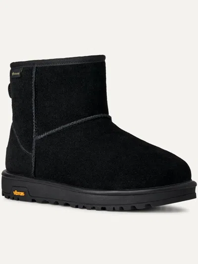 Ugg W Classic Mini Gtx Shoes In Black