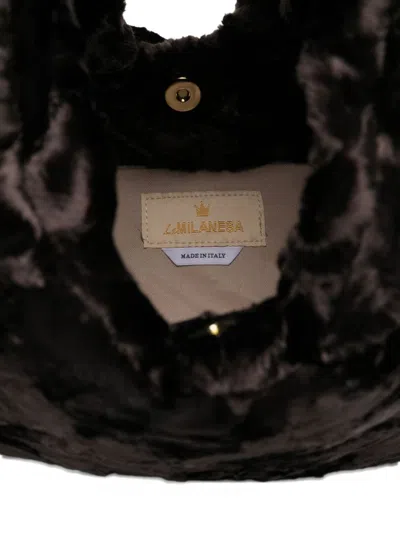 La Milanesa Lisa Medium Shoulder Bag