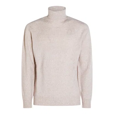 Altea Long Sleeve Turtle-neck Sweater In Neutral