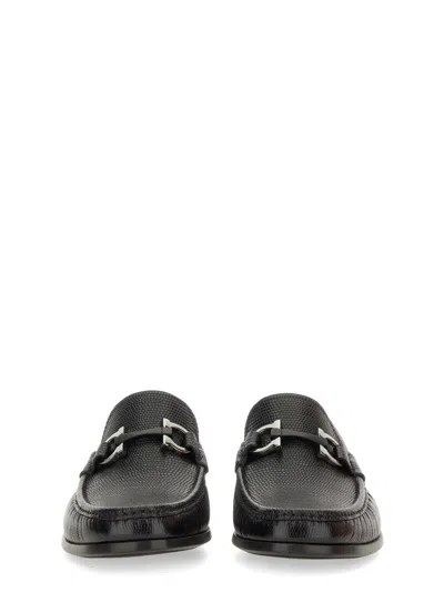 Ferragamo Gandioso Pebbled Moccasin With Gancini Ornament In Black Leather