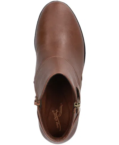 Easy Street Womens Fritzi Block Heel Booties In Brown