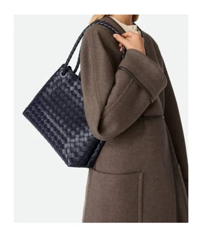 Bottega Veneta Black Medium Andiamo Bag In Red