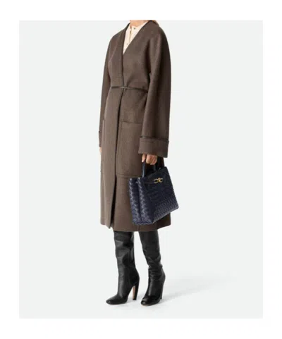 Bottega Veneta Black Medium Andiamo Bag In Red