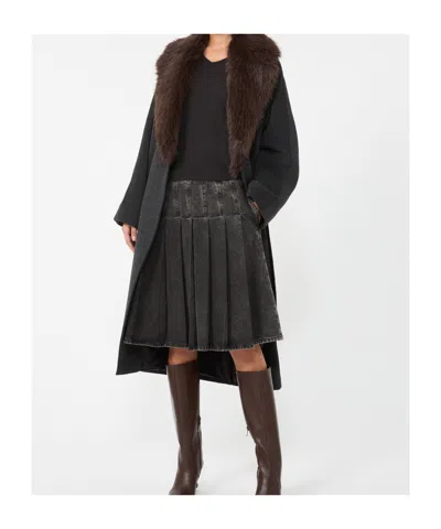 Weekend Max Mara Fur Collar Belted Coat In Black
