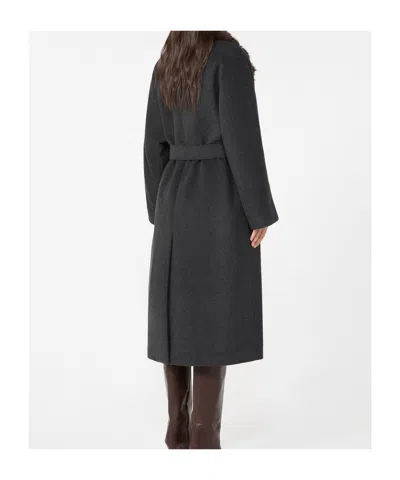 Weekend Max Mara Fur Collar Belted Coat In Black