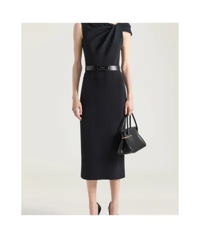 Givenchy Label Belt In Box Leather In Black
