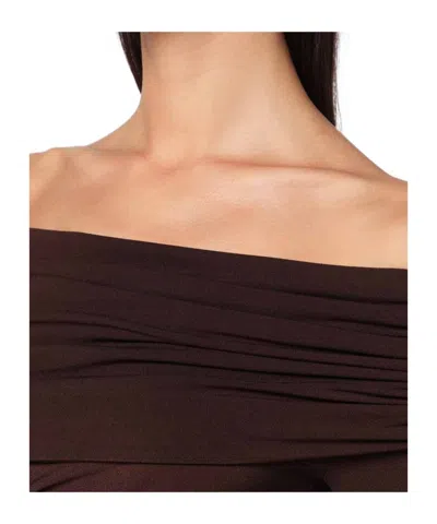 The Andamane Top With Bare Shoulders In Brown Jersey In Brown