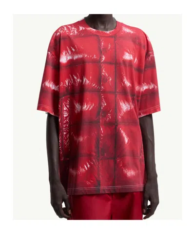 Moncler Xasap Rocky Logo-patch T-shirt In Red