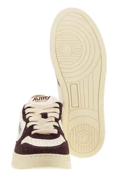 Autry Two-tone Leather Medalist Sneakers In Multi