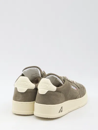 Autry Low Top Suede Panels Sneakers In Green