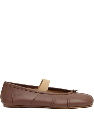 Maison Margiela Leather Ballerina Shoes Split Toe In Brown
