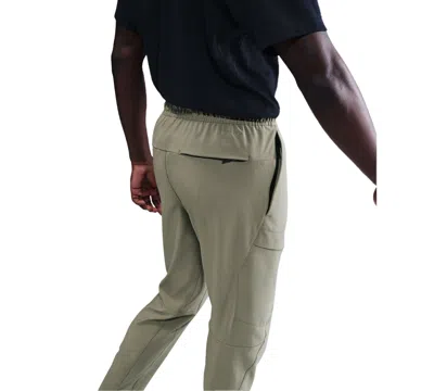 Nike Men's Unlimited Dri-fit Versatile Cargo Pants In Black