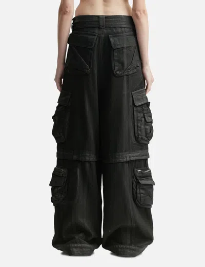 Lựu Dạn Zip-off Cargo Jeans In Black