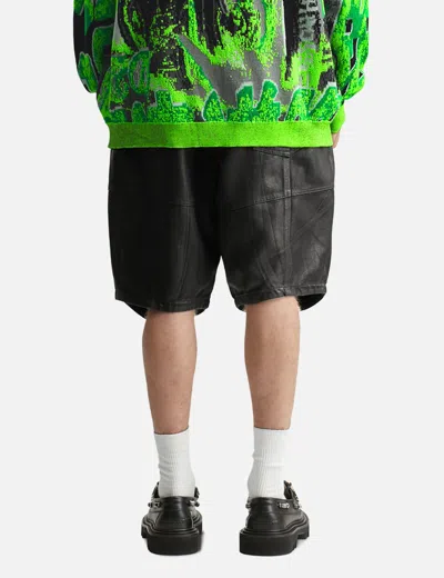 Lựu Dạn Puffa Shorts In Black