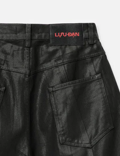 Lựu Dạn Puffa Shorts In Black