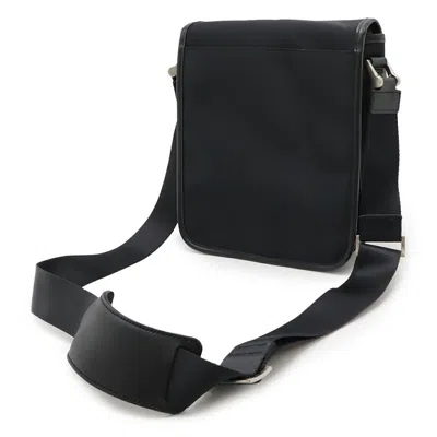 Pre-owned Burberry Black Nylon Leather Shoulder Bag ()