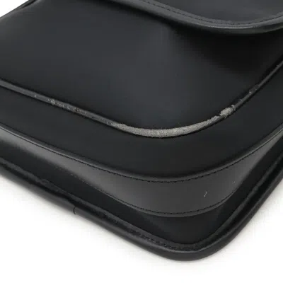 Pre-owned Burberry Black Nylon Leather Shoulder Bag ()