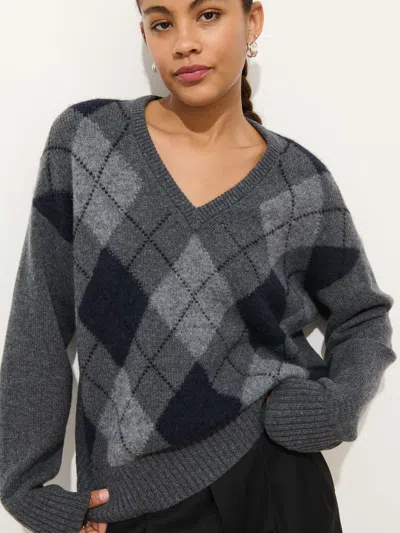 Alex Mill Campbell Argyle V-neck Sweater In Gray