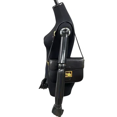 Pre-owned Celine Black Leather Pochette Shoulder Bag ()