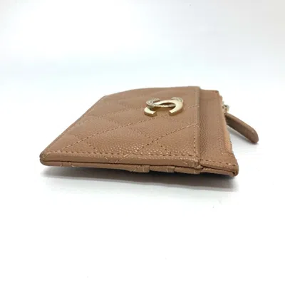 Pre-owned Chanel Beige Grained Calfskin Wallet (bi-fold) () In Sand