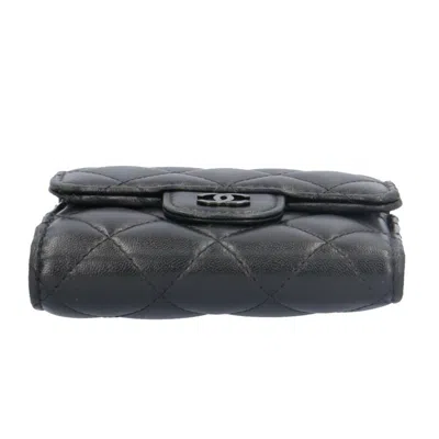 Pre-owned Chanel Black Leather Wallet (tri-fold) ()