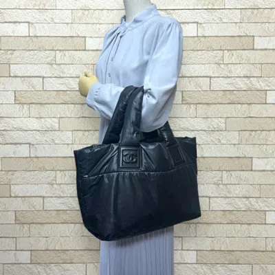 Pre-owned Chanel Black Nylon Tote Bag ()