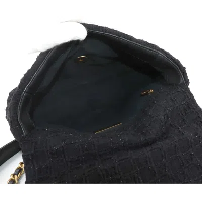 Pre-owned Chanel Black Tweed Leather Shoulder Bag ()
