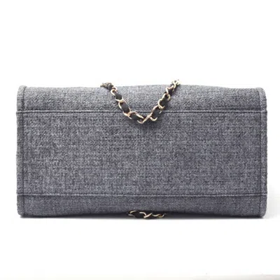 Pre-owned Chanel Gray Raffia Tote Bag ()