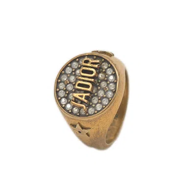 Pre-owned Dior Christian  Gold Metal Rhinestone Band Ring ()
