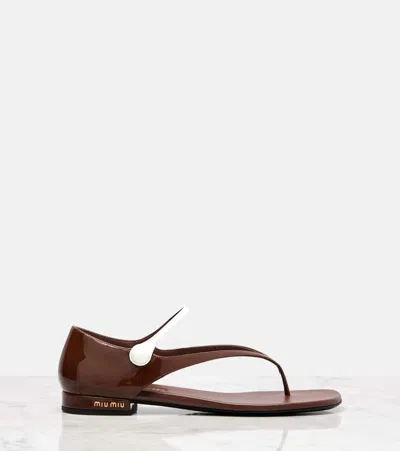 Miu Miu Two-tone Patent Leather Mary Jane Thong Sandals In Brown