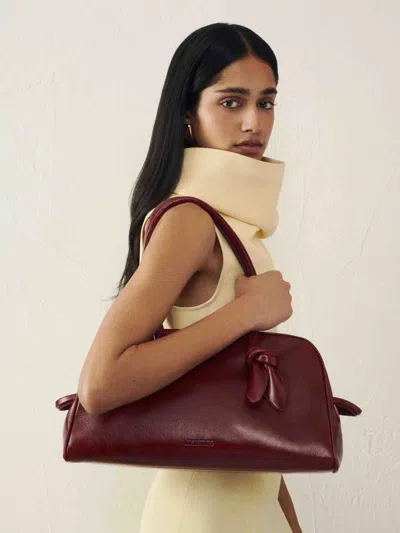 Jacquemus Le Turismo Soft Calf Leather Shoulder Bag In Burgundy