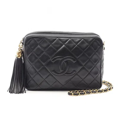 Pre-owned Chanel Leather Shoulder Bag () In Black