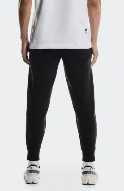 On Focus Tech Sweatpants In Black