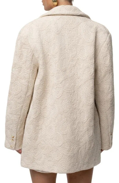 Jluxlabel Avenue Oversize Knit Blazer In White