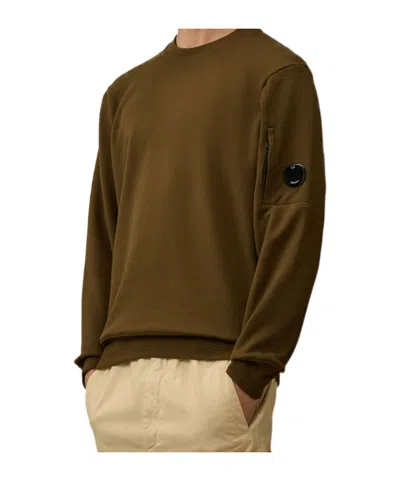 C.p. Company Diagonal Raised Fleece Crewneck Sweater With Iconic Lens Detail In Green
