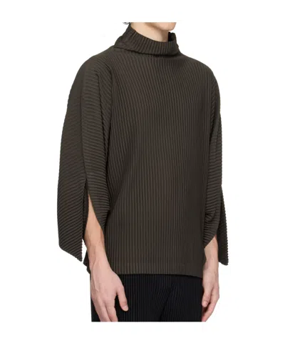 Issey Miyake Kinetic Sculpture Turtleneck In Green