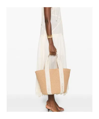 Chloé Spacious Woven Tote Bag With Dual Handles In Neutral